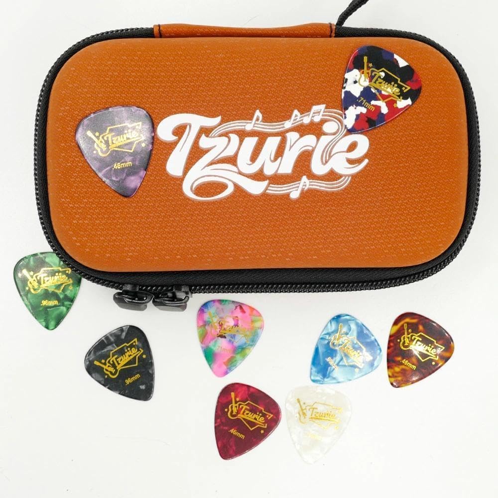 Guitar Pick Case Set with 9 Celluloid Guitar Picks D176