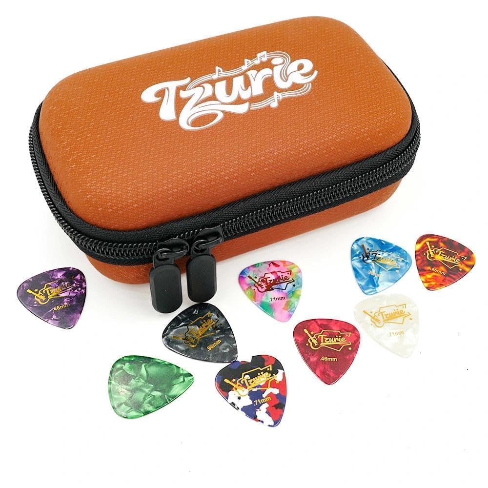 Guitar Pick Case Set with 9 Celluloid Guitar Picks D176