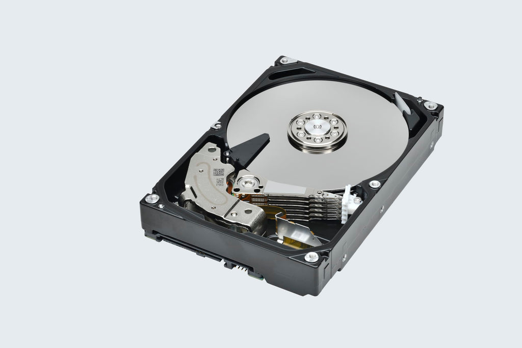 8TB NAS 3.5-Inch Internal Hard Drive F885217