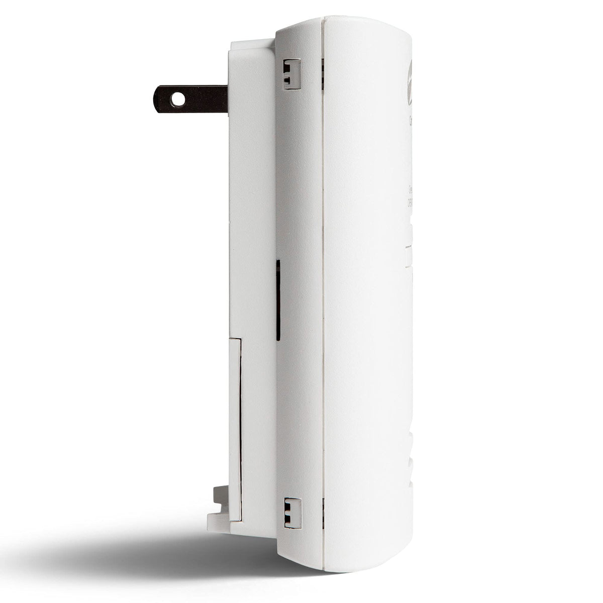 Carbon Monoxide Detector with AA Battery Backup B875