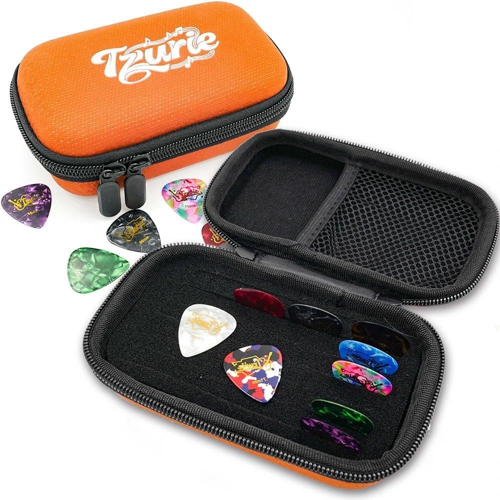 Guitar Pick Case Set with 9 Celluloid Guitar Picks D176