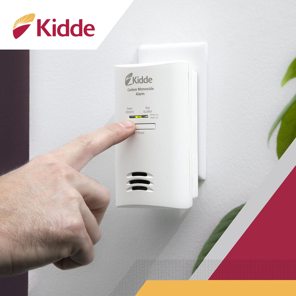 Carbon Monoxide Detector with AA Battery Backup B875