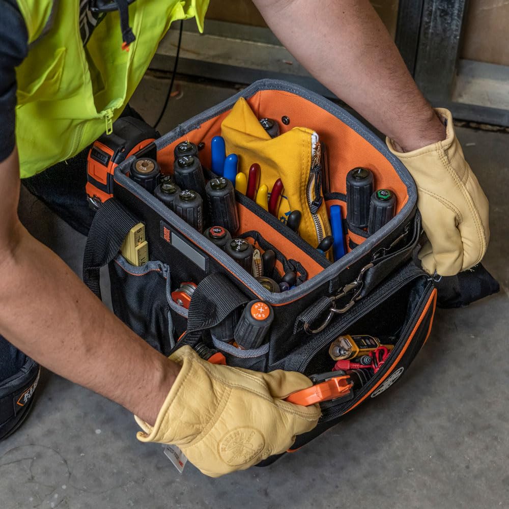 Tool Bag with Shoulder Strap and 40 Pockets H152